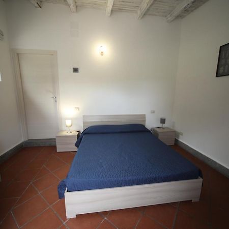 Agriturismo Monte Due Torri Дженцано ди Рома Екстериор снимка